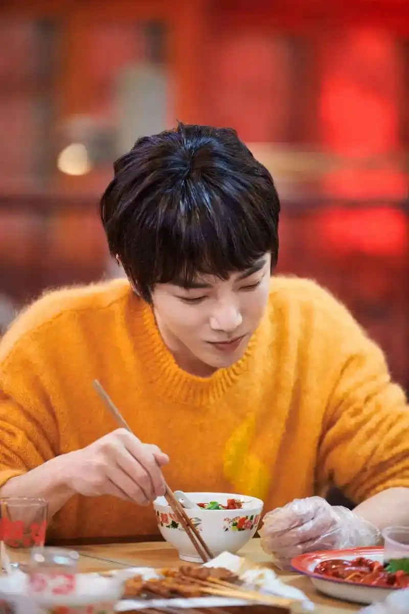 在地球不开心的时候来看看小绒绒的笑容吧7215#华晨宇 #治愈系