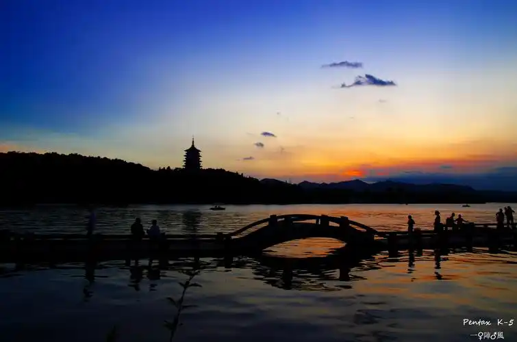西湖十景の雷峰夕照