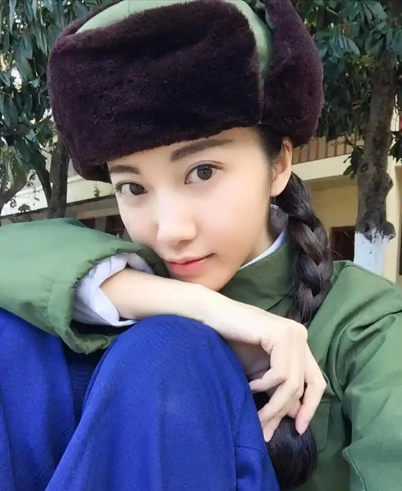 电视剧杜鹃红了第一女兵@游乐儿 #演员游乐儿#杜鹃红了游乐儿 - 抖音