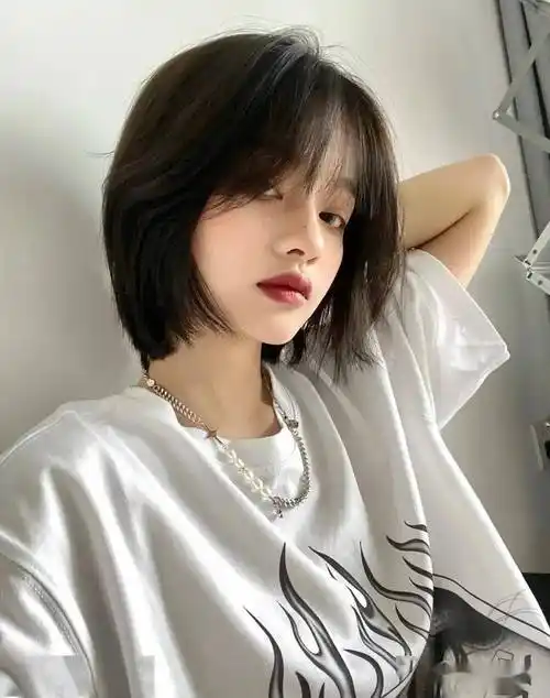 最美"超级网红短发",心动预警!