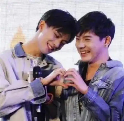 妖杨与羊仔互怼太搞笑了