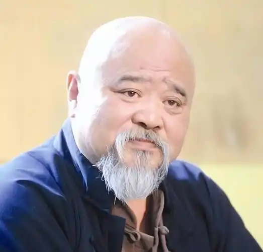 演员李琦:每天2包烟顿顿不离酒肉,现在自曝恶疾缠身老态毕现