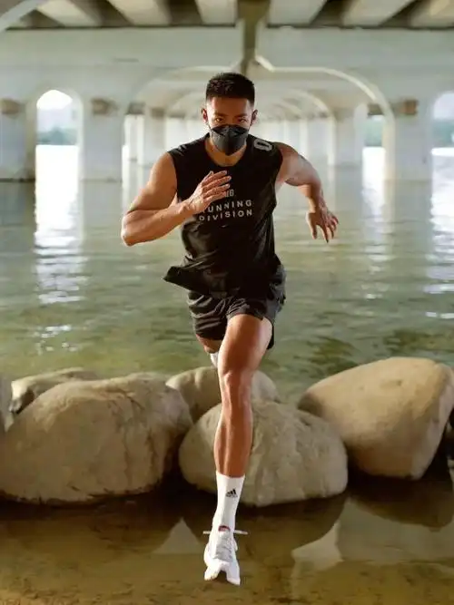 胸肌|肌肉|腹肌|大长腿_网易订阅