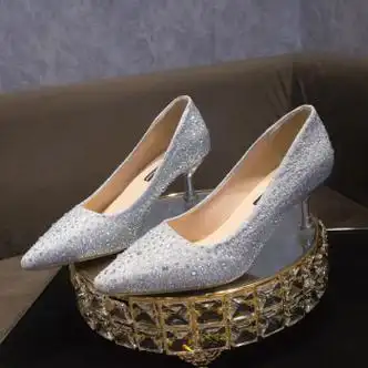 鞋新娘不累脚秀禾服主婚纱两穿水晶高跟鞋女细跟银色3厘米吉步美钻35