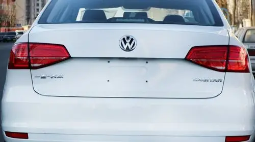 大众速腾尾部: 尾部加入了一些动感的设计及元素.