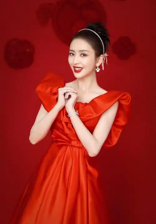 原创佟丽娅近照身材不是一般的好美丽动人网友好傻啊陈思诚