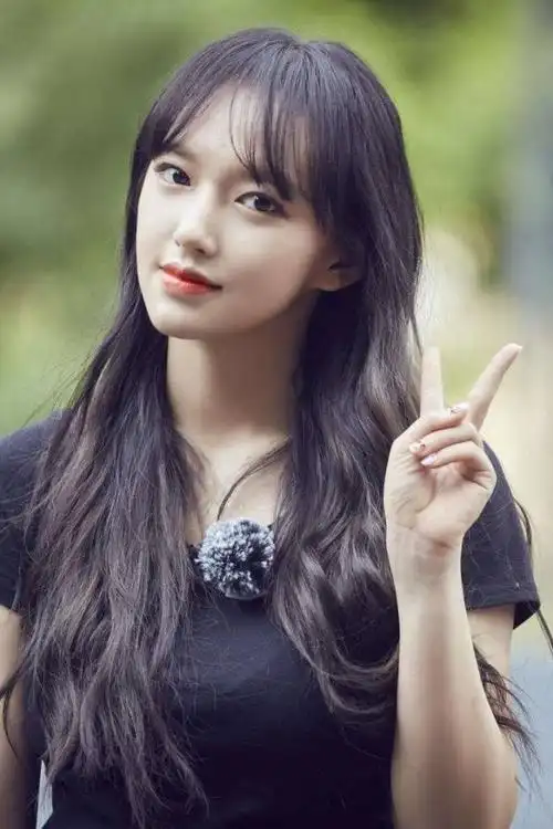 100位95后出生的女明星,1995年出生的女明星-图片大观-奇异网