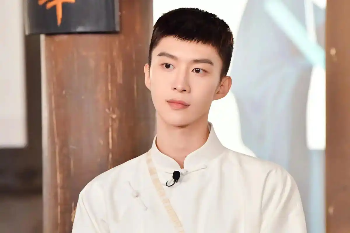 #范丞丞 #壁纸分享 - 抖音