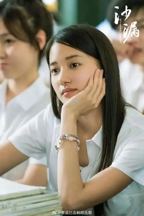 豆瓣爆料《星河入梦》宋茜是客串戏份不多,但是粉丝得到的消息是女主