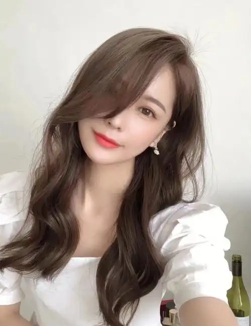 超级自然的时尚质感造型烫发