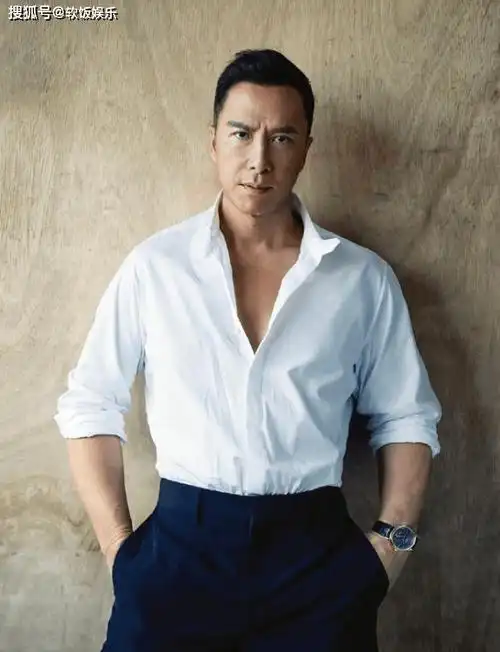 甄子丹在意大利庆60岁大寿!