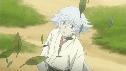 落叶树叶白头发吹风gif动图_动态图_表情包下载_soogif