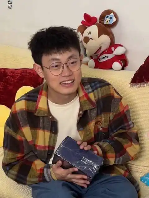 老一辈带娃vs90后带娃!