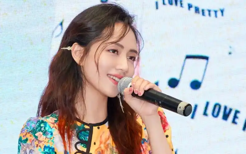 4k超高清 刘惜君《遥远的歌》