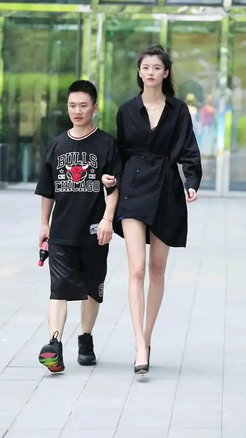 这身高相差10cm,女生到男生什么位置?