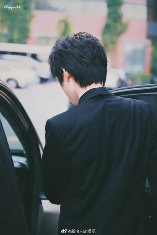 就是他的背影@时代少年团-宋亚轩