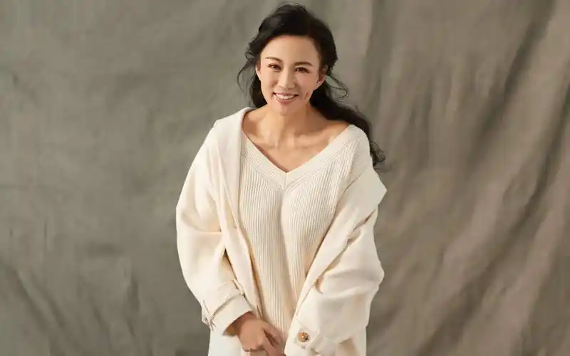 国话演员马丽2019.2.1直播录屏_哔哩哔哩 (゜-゜)つロ 干杯~-bilibili