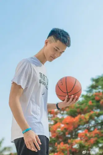 朱松玮 - 堆糖,美图壁纸兴趣社区