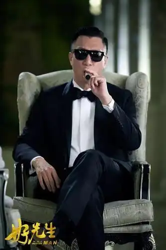 选用颜王孙红雷,小绵羊张艺兴,话痨黄磊,编剧李潇这样参与意见