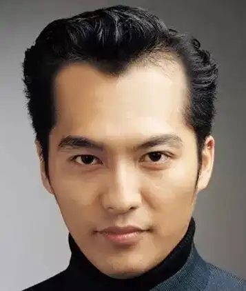 宝宝m发际线形状看面相分析