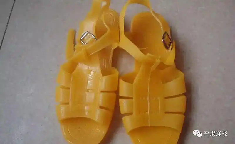 儿时塑料凉鞋图片_90年代女生塑料凉鞋图片