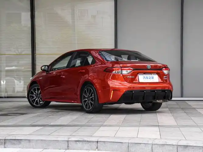广汽丰田 雷凌 2023款 智能电混双擎 1.8l 运动版