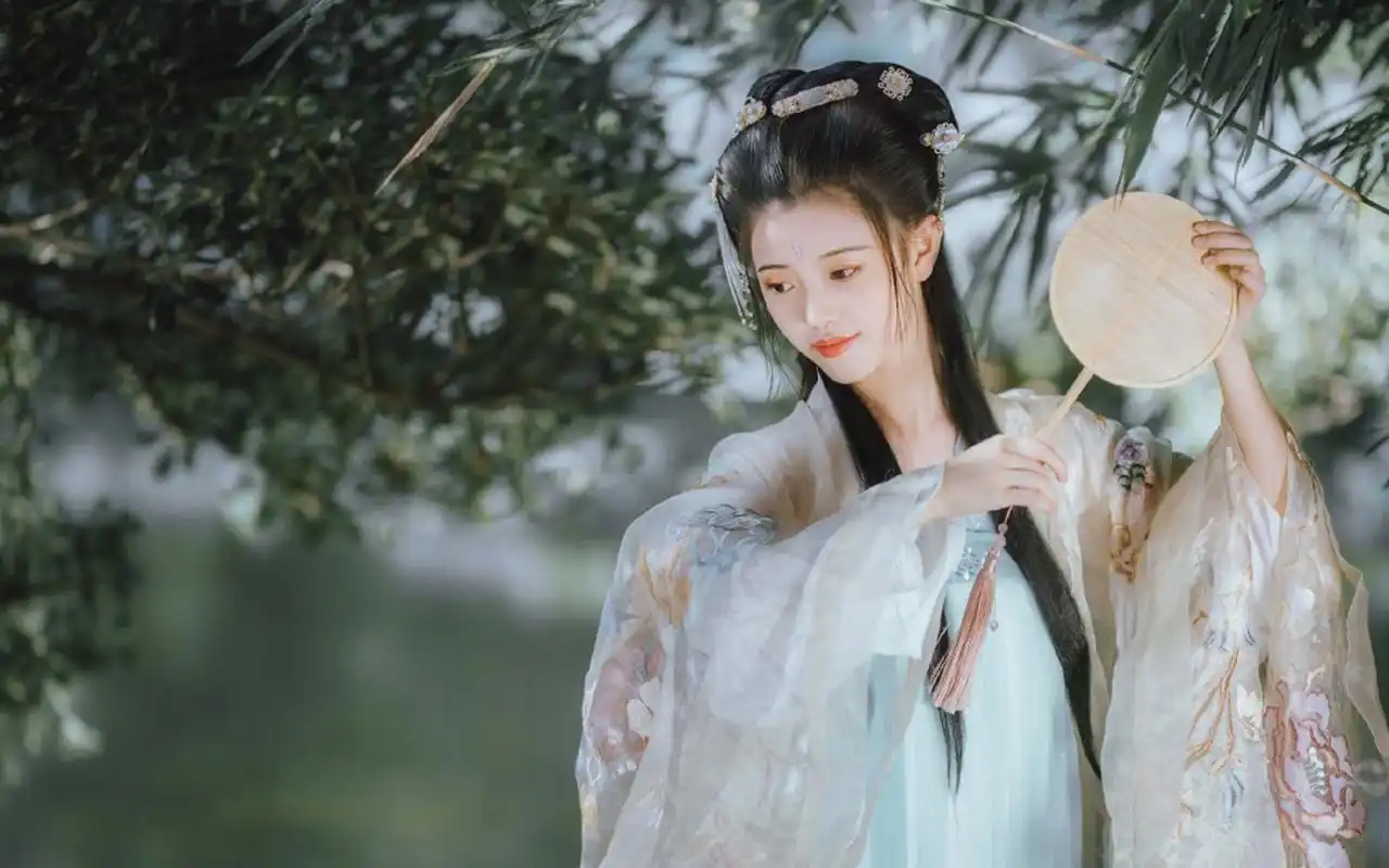 古风美女仙气写真图片桌面壁纸