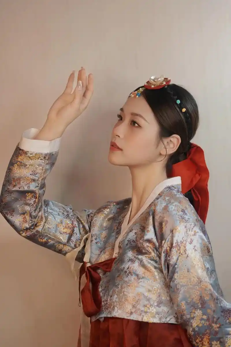 韩国宫廷造型.互免模特 南京互勉不限制我为你提供妆造 服装  - 抖音