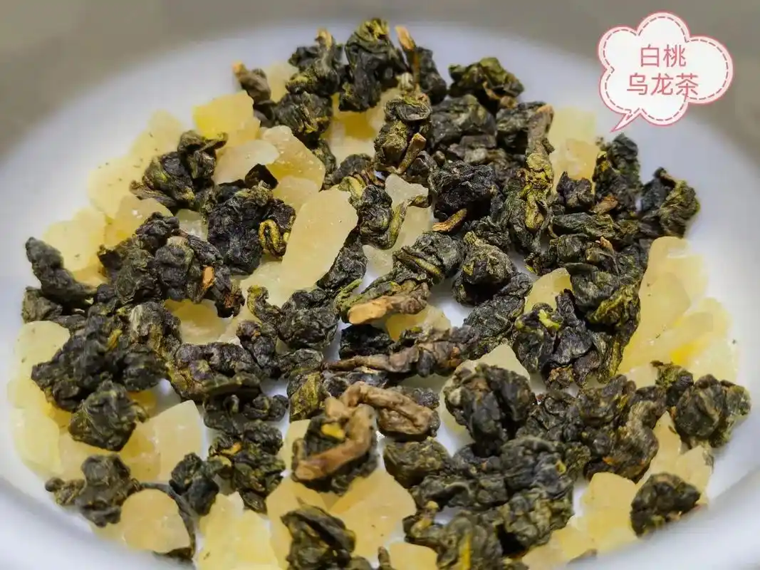 🍑台湾白桃乌龙又名 "蜜桃乌龙茶"是现在很多年轻人喜欢喝