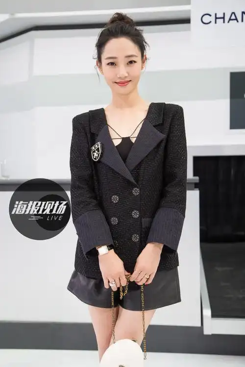 春夏巴黎时装周压轴chanel秀场来了一波明星超模_服装人物_中国服装网