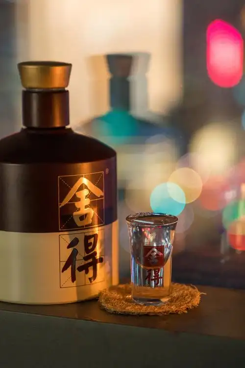 作为时间"发酵"而来的稀缺财富,舍得老酒和刘奕君从某种意义上来说,是