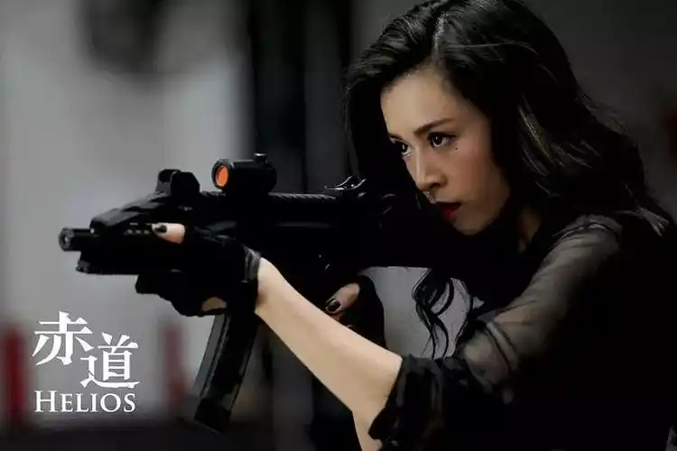 因为她最近港媒都炸了和baby闹掰后钓到顶级金龟婿