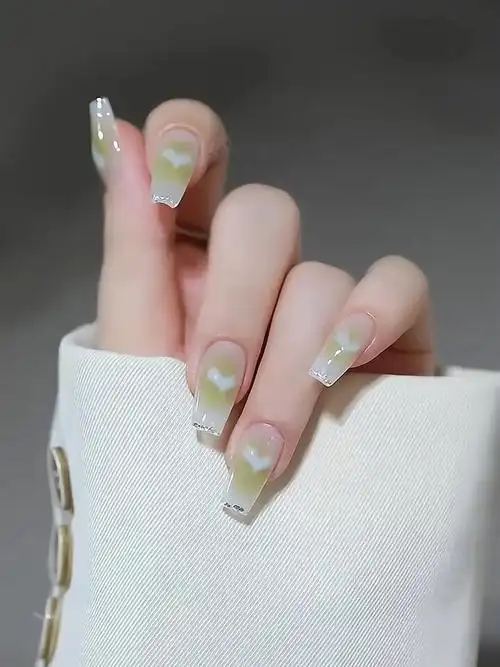 夏日小清新温柔显白果冻青提爱心美甲