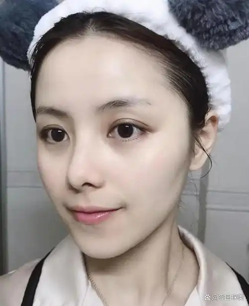 建议中年女性:趁着"年轻",把这4件事做好了,皮肤细腻又光滑