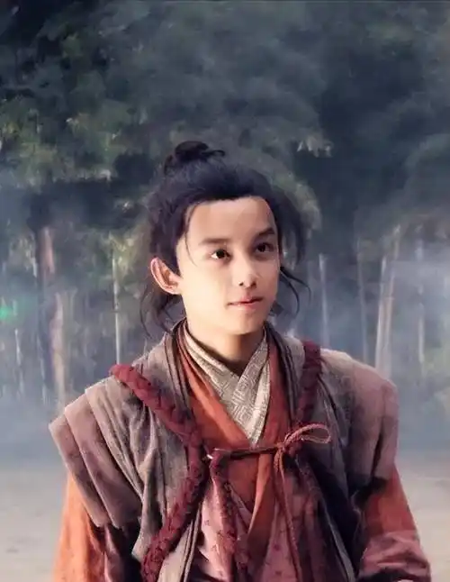 原来这些童年照都是他的小时候,你看过几部_剧中_古装_少年