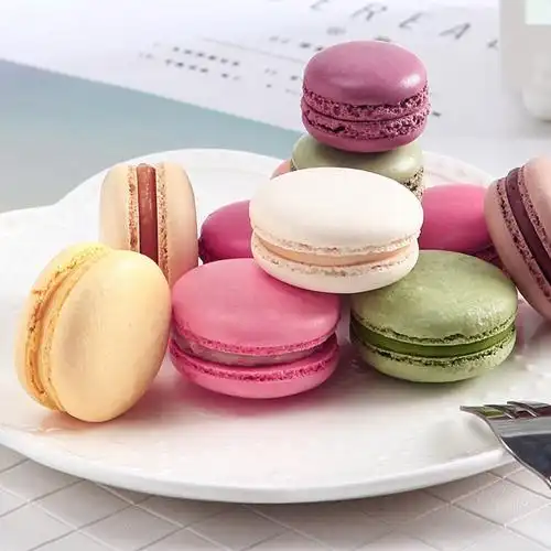 西瓜味的童话法式马卡龙甜点心饼干24枚盒5盒
