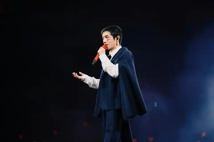 华晨宇 - 堆糖,美图壁纸兴趣社区