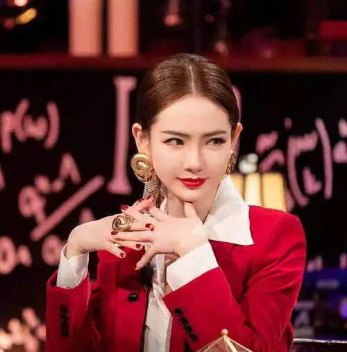 金句女王戚薇再放大招女生追男生绝对不可以厚脸皮太真实了