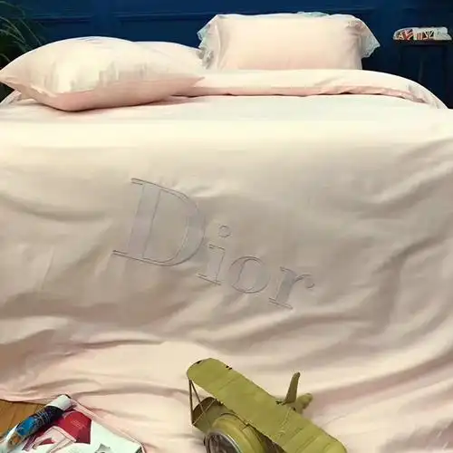 动漫抱枕图片下载