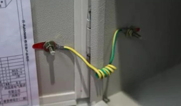 配电箱地线接在哪里