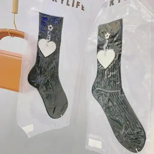 52 59585856 52515557在热爱的世界里闪闪发光袜子