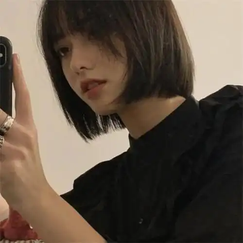 2021黑色的短发女生图片,果然是黑色短发女生最迷人