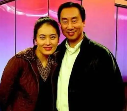 她与初恋相守8年后分手,最后赌气嫁给初恋兄弟,收获幸福