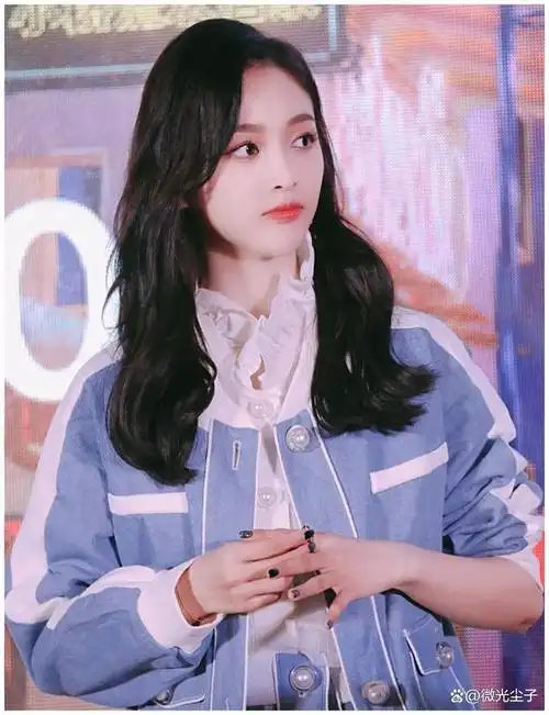 姐姐颇有韩女团风范白到发光曾是火箭少女101颜值担当