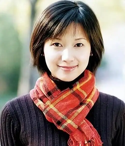 万万没料到,49岁"无人敢娶"的徐静蕾,才是真正的人间清醒!