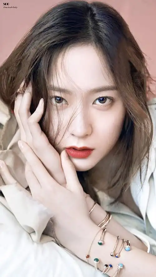 郑秀晶 krystal cr:郑秀晶soo - 堆糖,美图壁纸兴趣社区