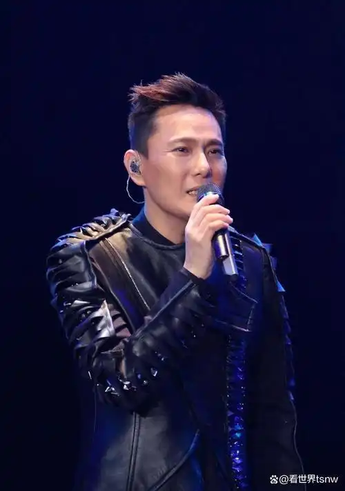 张信哲春日歌会是一场线上音乐会,由台湾著名歌手张信哲主持,将于4月