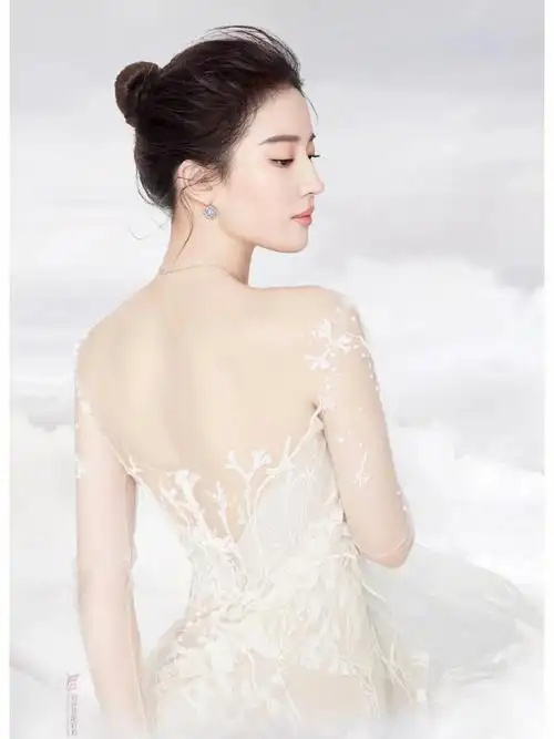 刘亦菲中国黄金广告