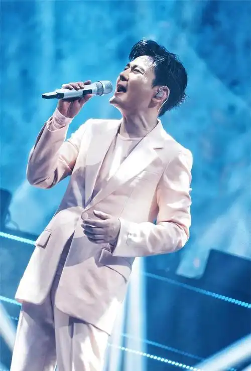 张信哲##张信哲演唱会##洛阳##张信哲##大河票务演出播报##张信苘