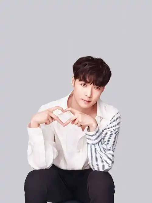 陈奕迅被封杀张艺兴进军国际市场李现杨紫关系